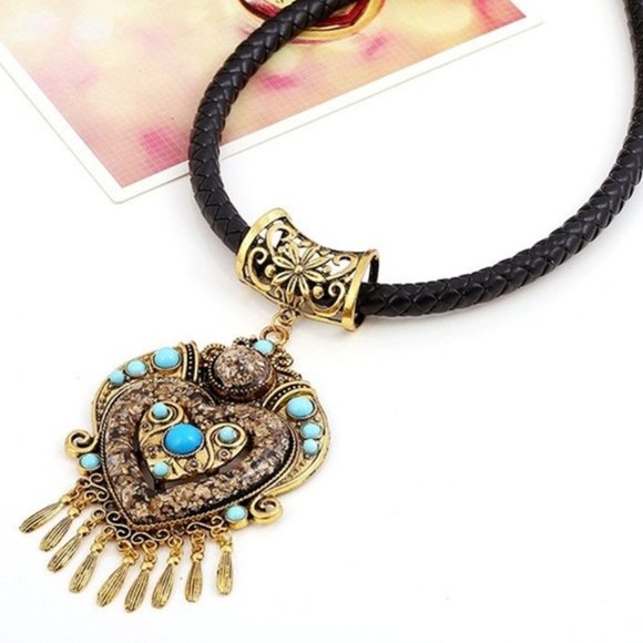 Boho Tassel and Heart Turquoise Pendant - Picture 3 of 12